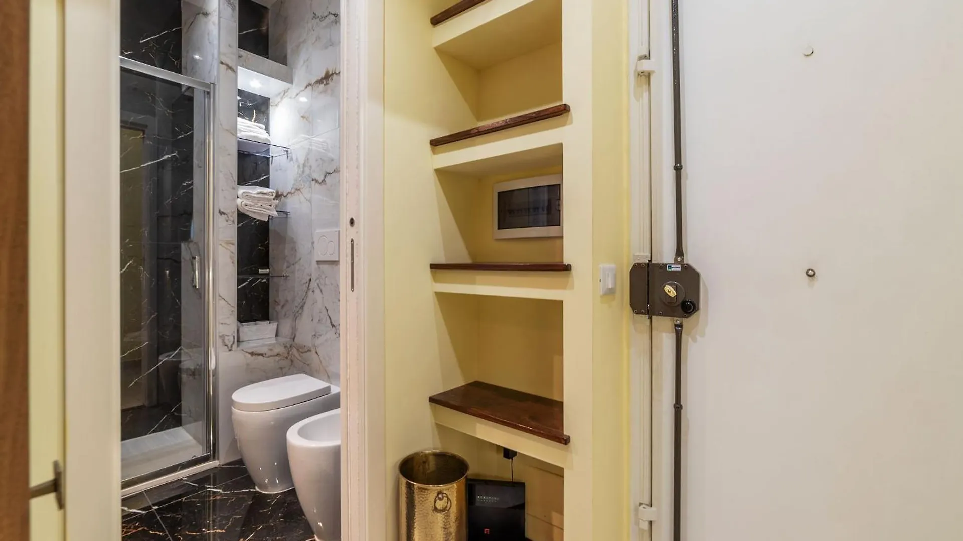 Domus Aureliano Apartment Rome Italy